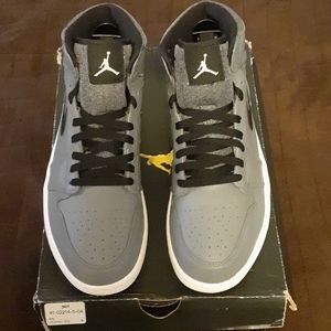 Jordan 1 Rare Air Cool Gray/White-Black Sz. 9.5